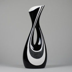 Calypso vase