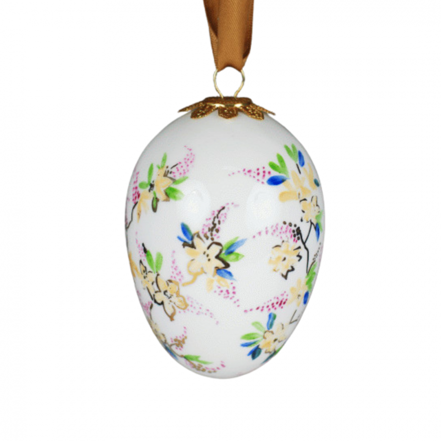 Easter egg hand-painted (forsythias decoration)