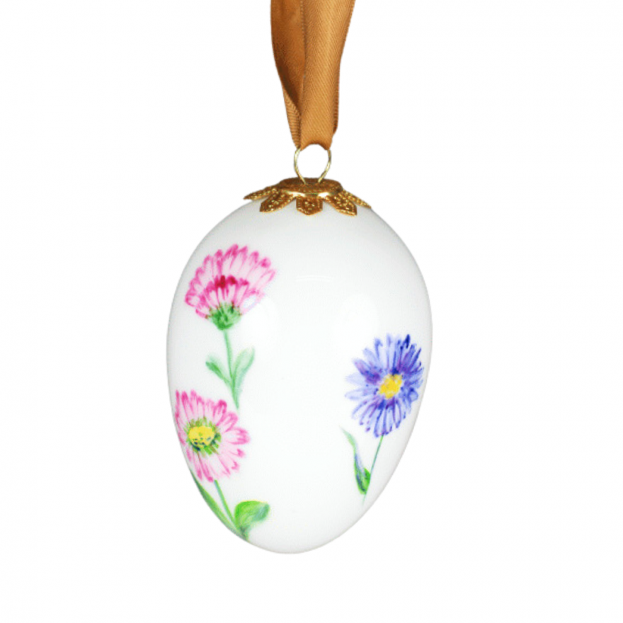 Easter egg hand-painted (daisies decoration)